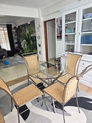 Wrought Iron Tempered Glass Antique Dinning 4 Seater Hand Woven Chairs