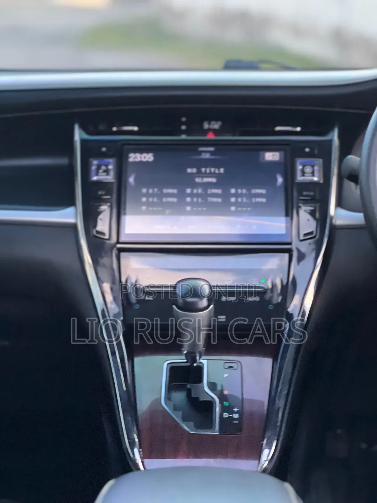 Toyota Harrier 2017 Black