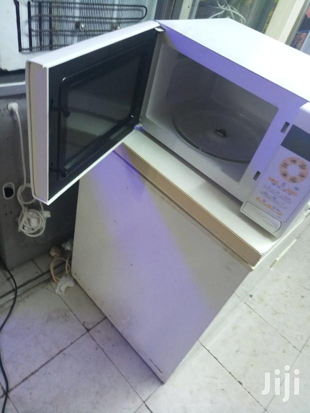 Grill Microwave Oven - thumbnail 3