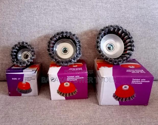 Hard Wire Cup Brush - main view