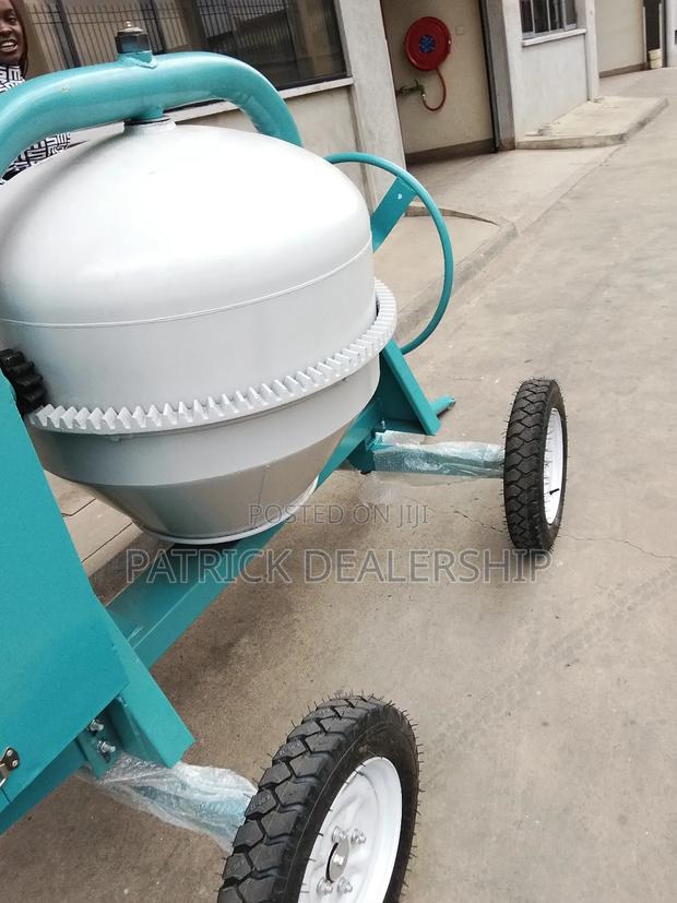 Portable Concrete Mixer