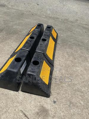 Wheel Stopper/ Vehicle Stopper - main view