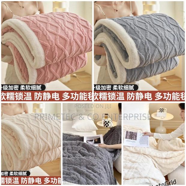 Sherpa/Fleece Throw Blankets