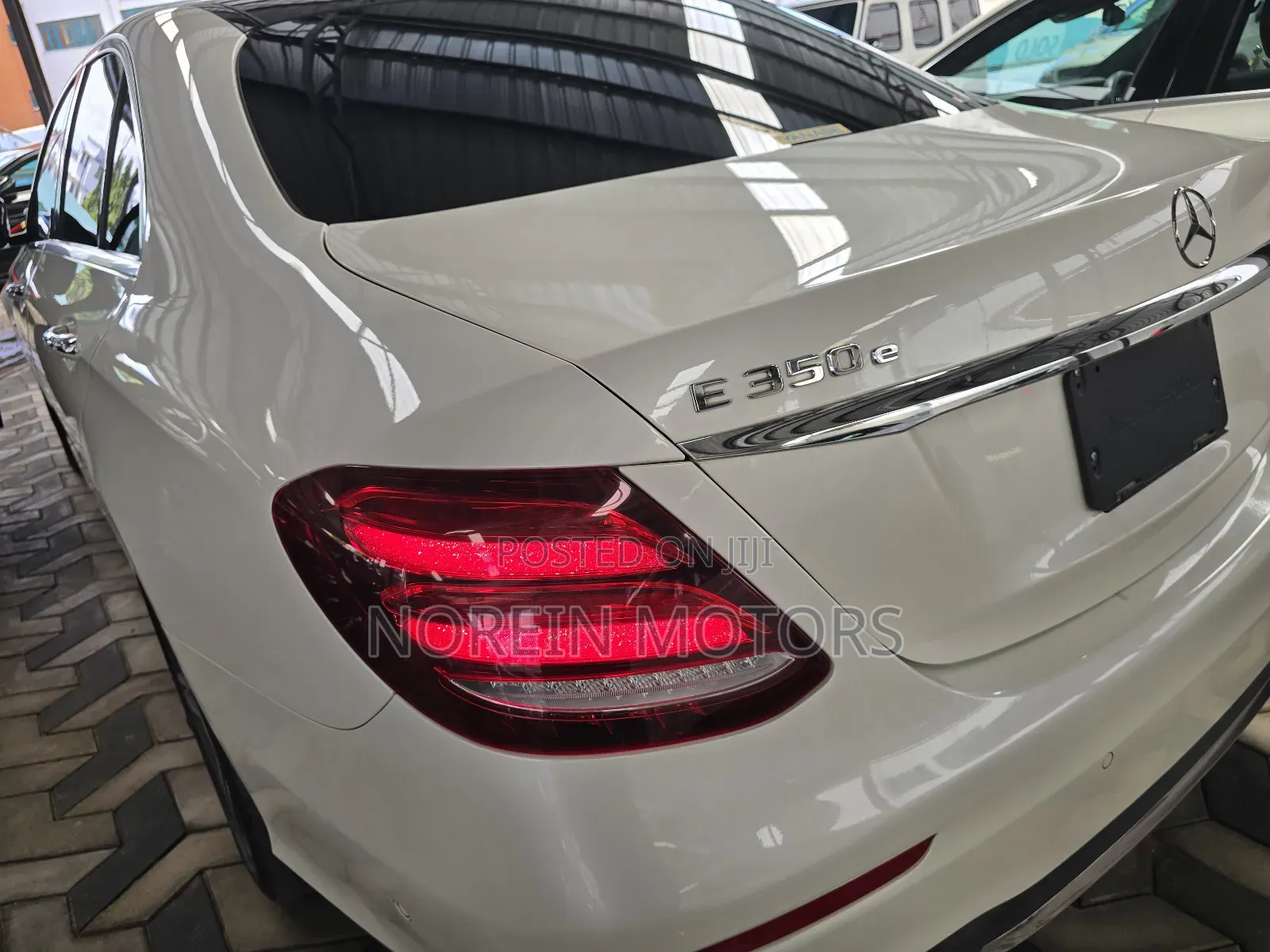 Mercedes-Benz E350e 2019 White