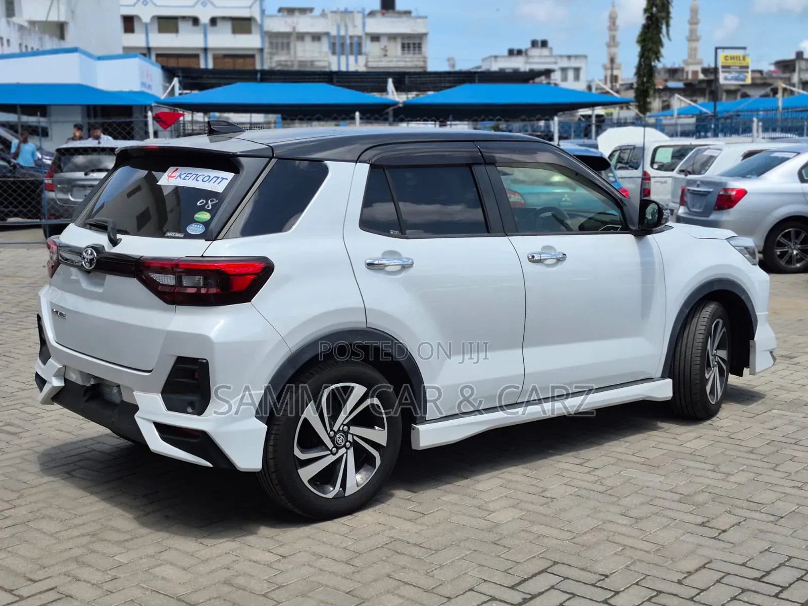 Toyota Raize 1.0 AWD 2019 White