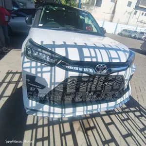 Toyota Raize 1.0 AWD 2019 White