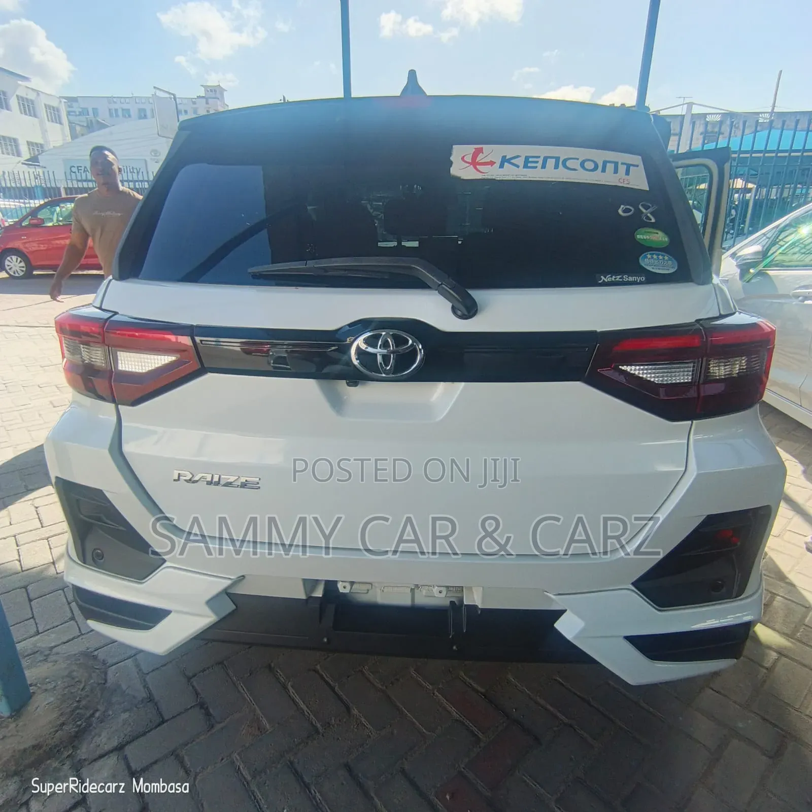Toyota Raize 1.0 AWD 2019 White