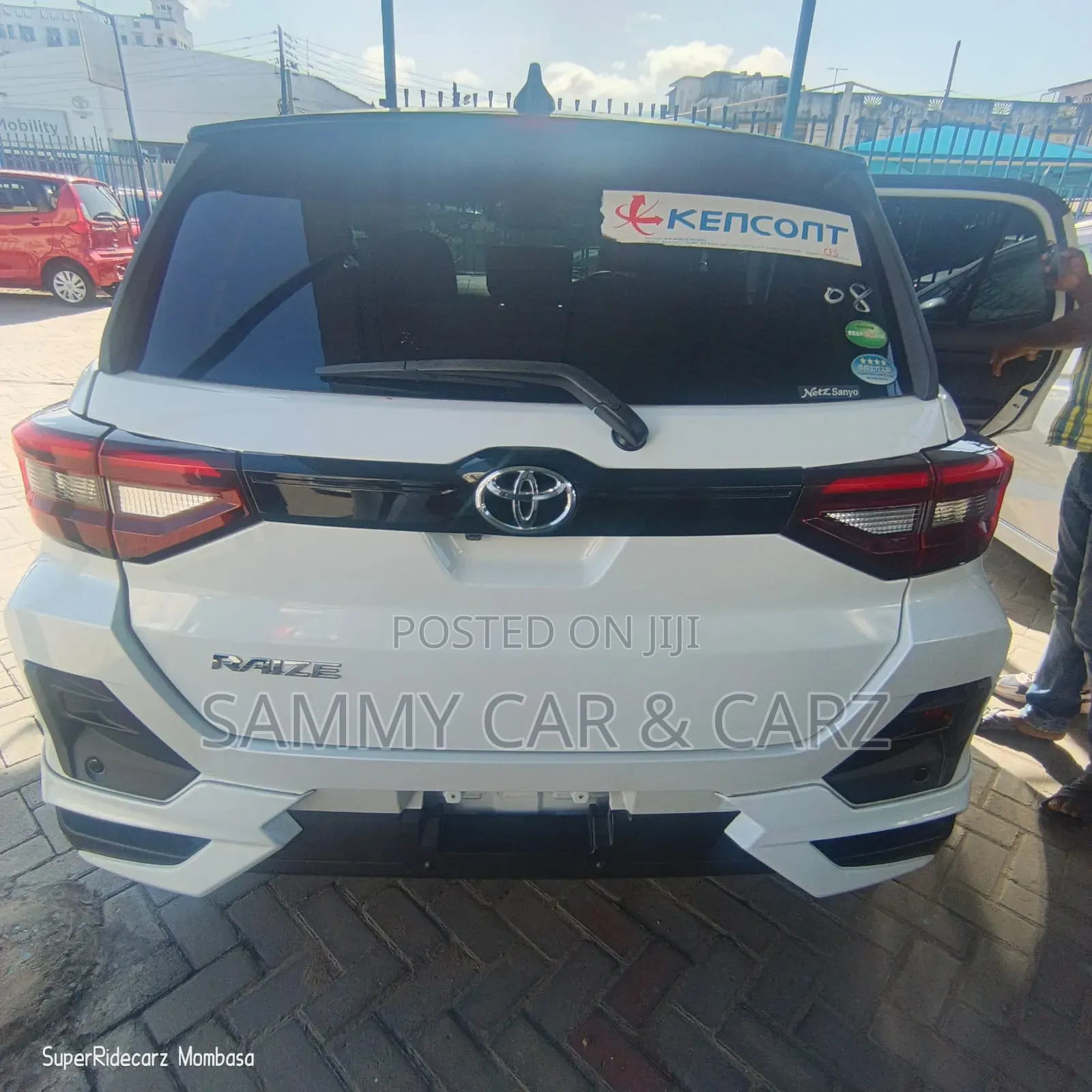 Toyota Raize 1.0 AWD 2019 White