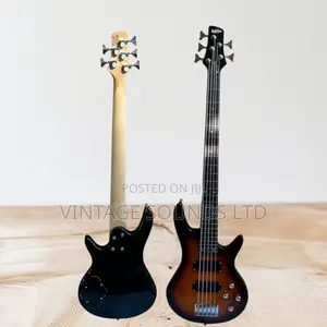 Ibanez GRG Gio 121 Dx Passive 5strings Bass Guitar