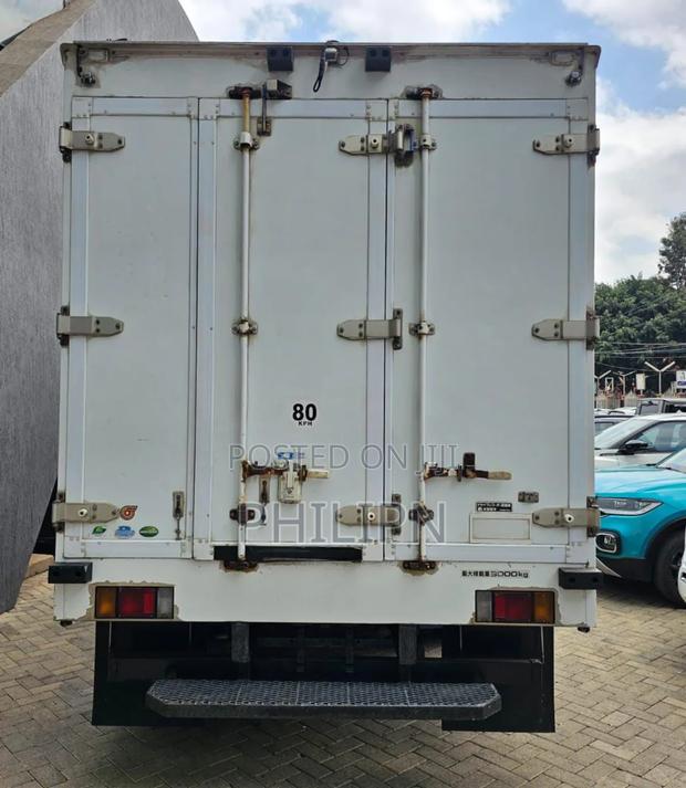 Isuzu Elf Refrigerator Truck Fridge Insulated Fiber Body - thumbnail 5