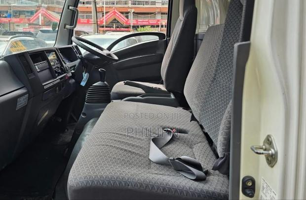 Isuzu Elf Refrigerator Truck Fridge Insulated Fiber Body - thumbnail 9