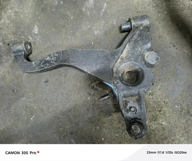 Isuzu Elf Arm
