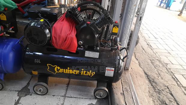 Cluzer Air Compressor/Double Head Air Compressor Machine