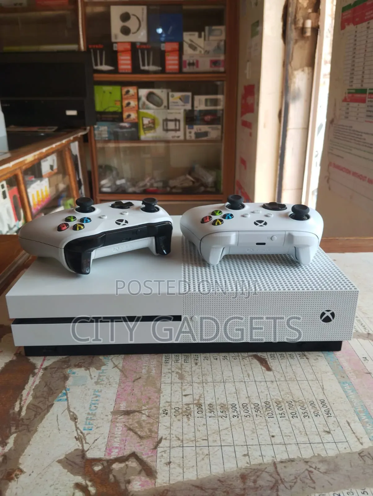 Xbox One S Used 500gb With Controller