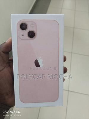 Apple iPhone 13 128 GB Pink - main view