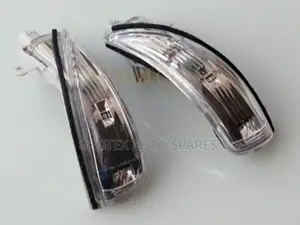 Demio 2012 Sidemirror Indicator