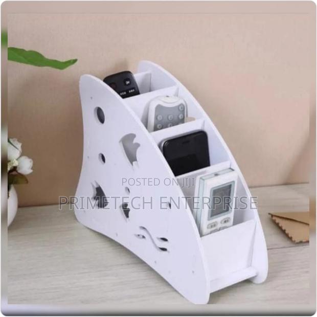 Wooden Remote Organiser - main view