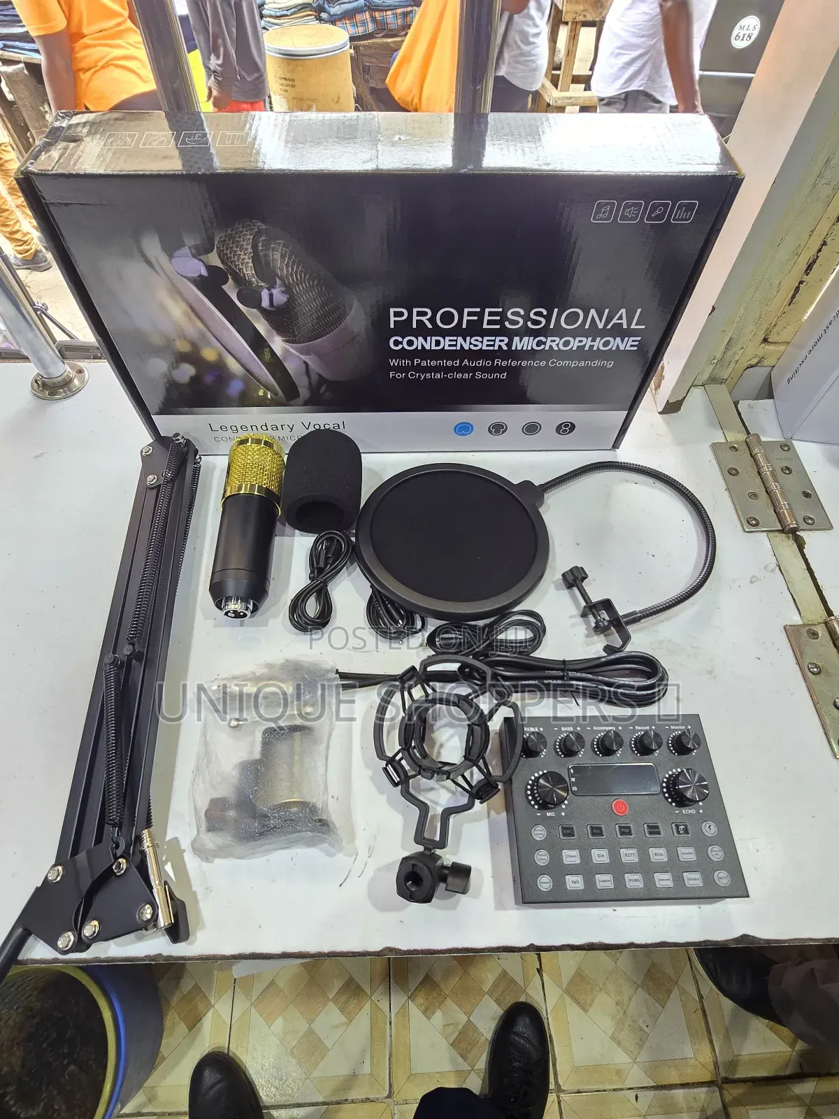 V8s+Bm800 Condenser Microphone With Live Recording
