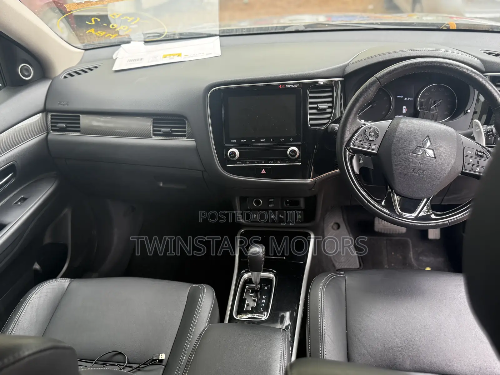 Mitsubishi Outlander ES AWC 2018 Gray