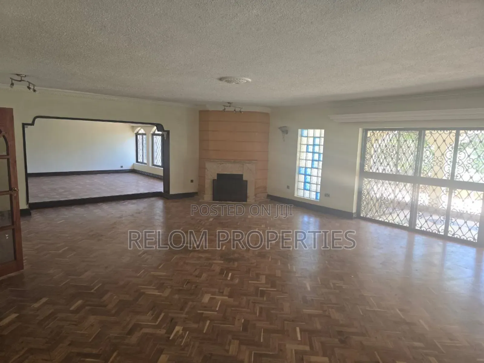 7bdrm Maisonette in Karen for rent