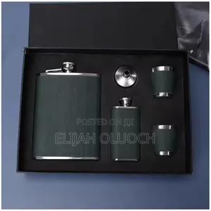 Green Leather-covered Whiskey Flasks Gift Set