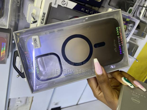 Canshen iPhone 14 Pro Max Magsafe Transluscent Matte Case - thumbnail 3