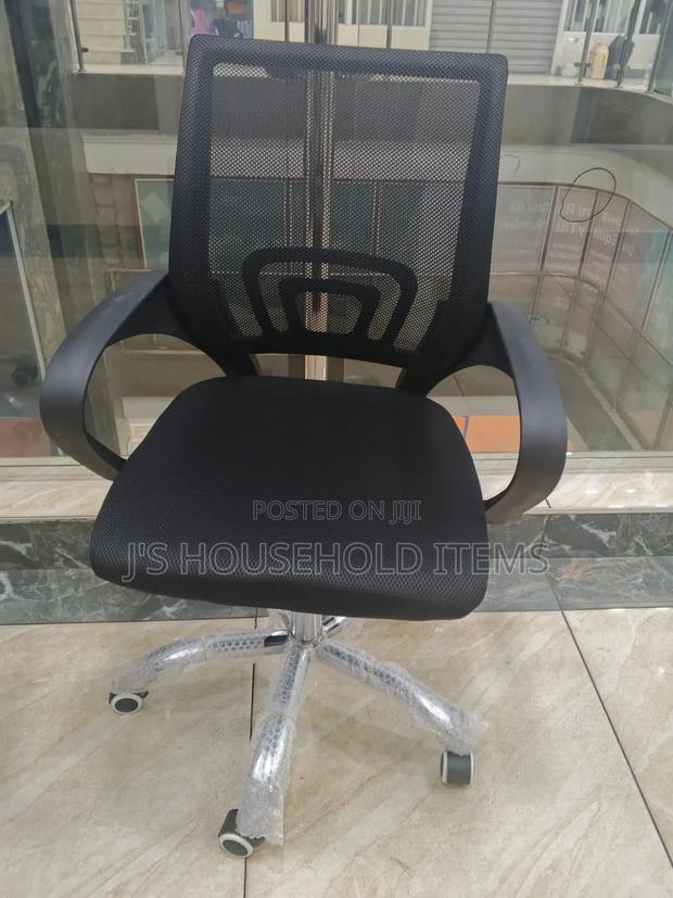 Secretarial Chair Without Head Rest - thumbnail 5