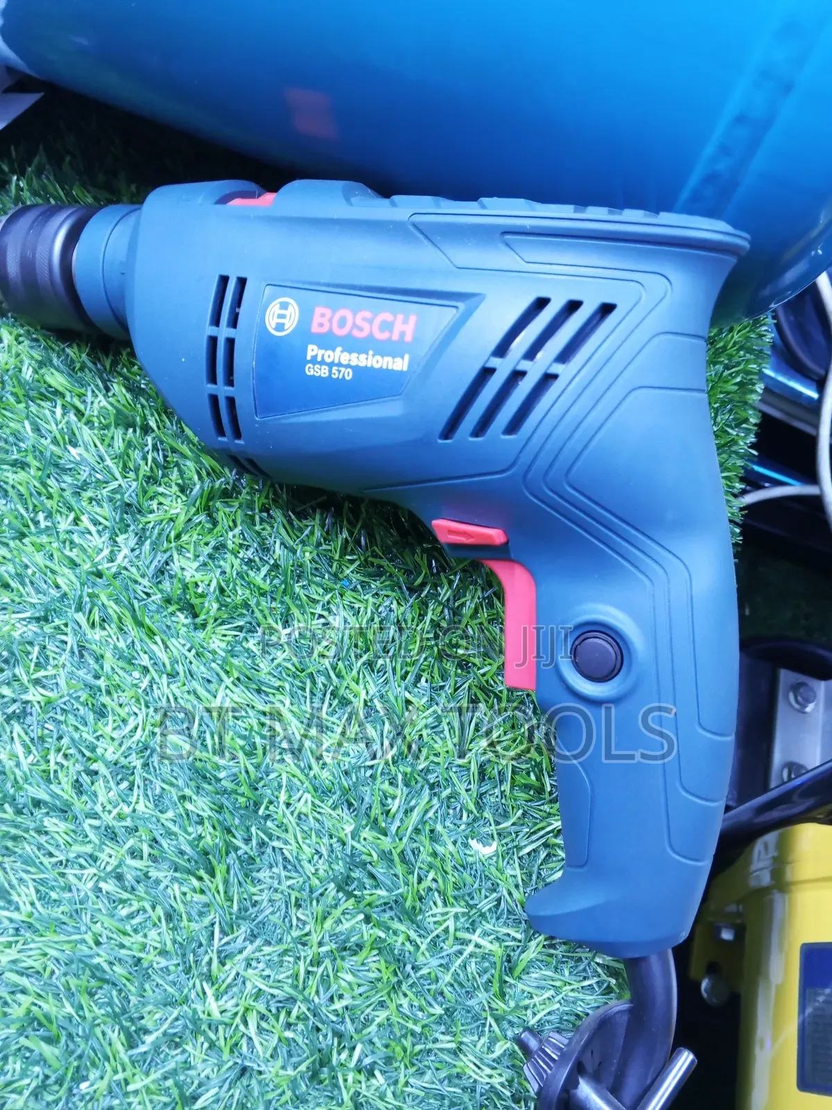 Corded Bosch Drill 570wtts