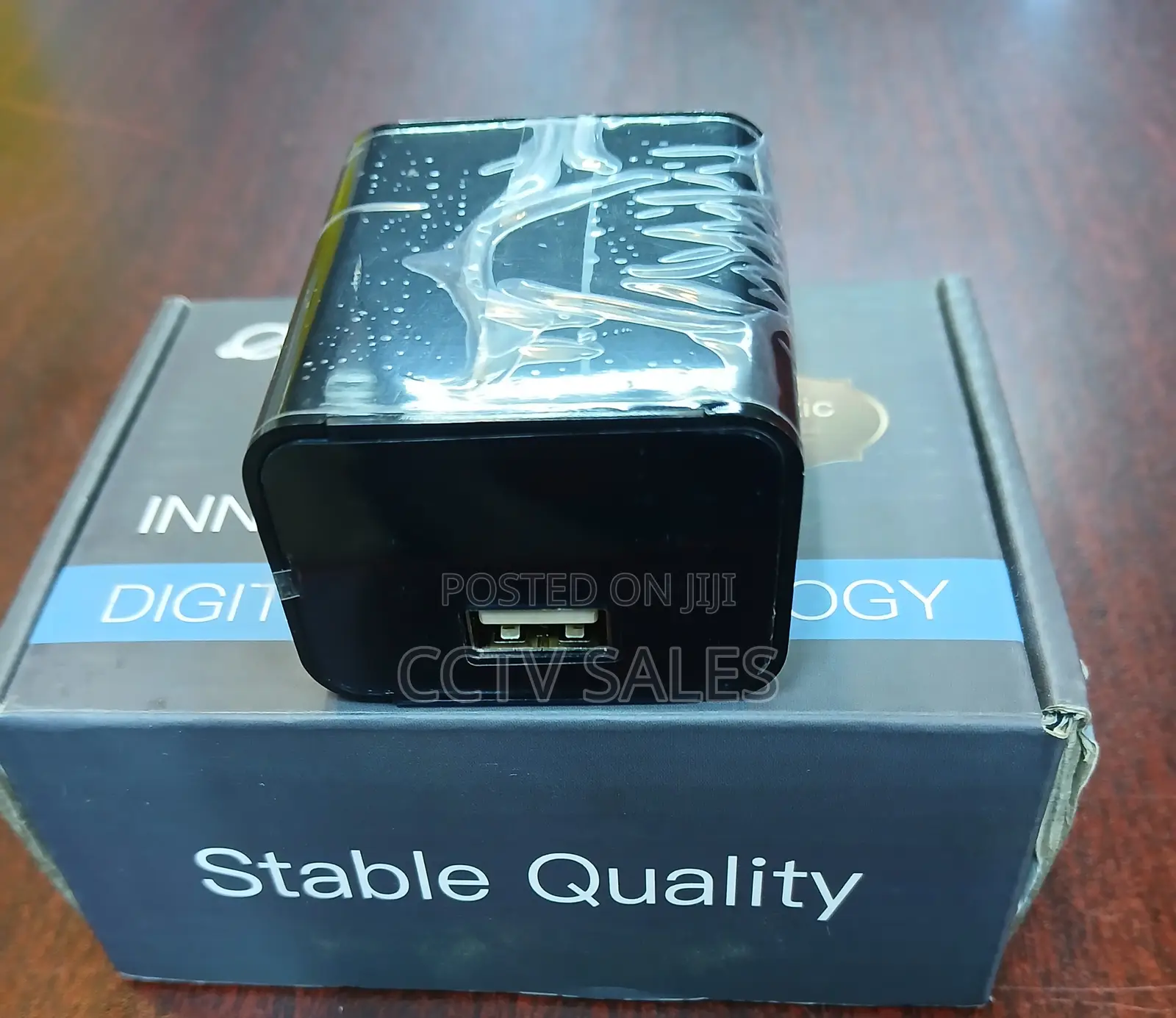 Spy Charger Camera -Remote View