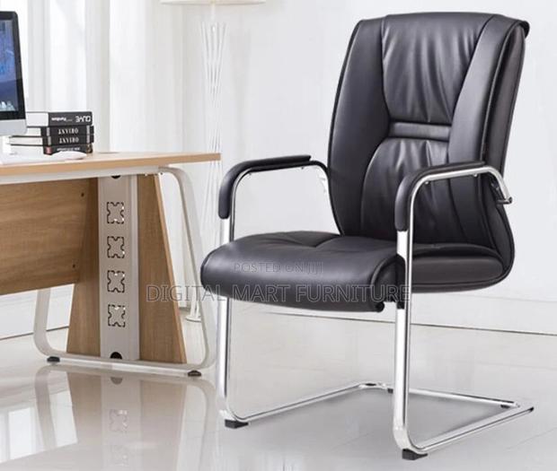 Office Chair: Smart Stackable Visitor Office Chair