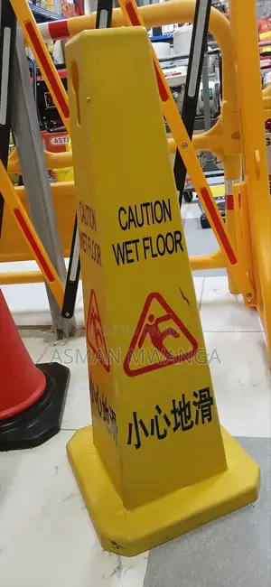 Wet Floor Caution Sign 70cm