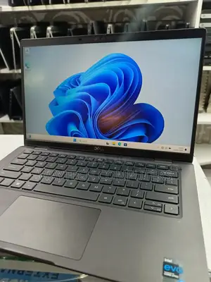 Laptop Dell Latitude 7420 16GB Intel Core I7 SSD 512GB