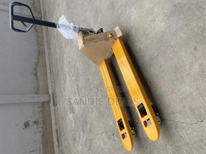Hand Pallet Lifter - thumbnail 2