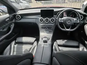 Mercedes-Benz C220 Classic 2018 Red