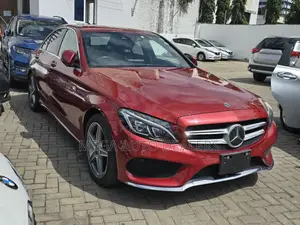 Mercedes-Benz C220 Classic 2018 Red