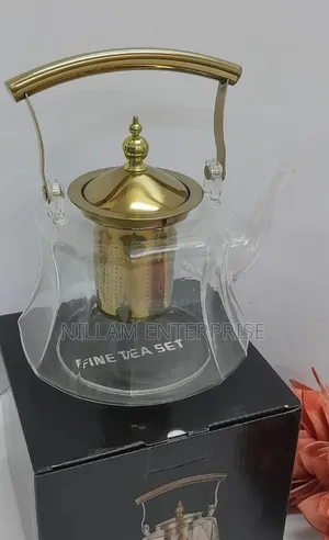 Heat Resistant Glass Teapot With Strainer Infuser 1.2ltr