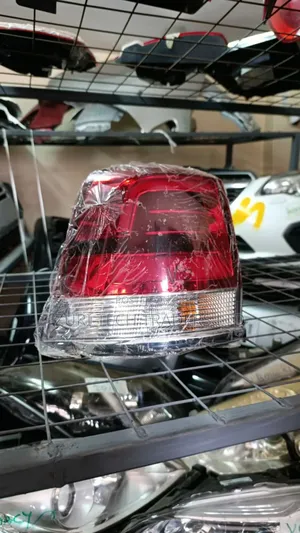 Landcruiser  200 Series 2018 Taillights
