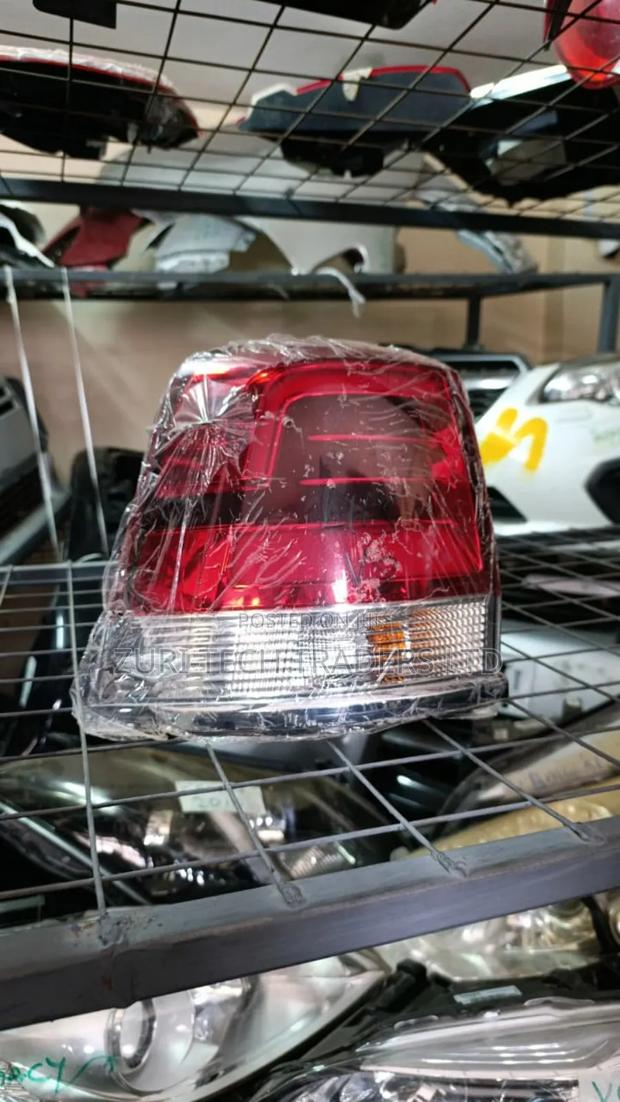 Landcruiser 200 Series 2018 Taillights