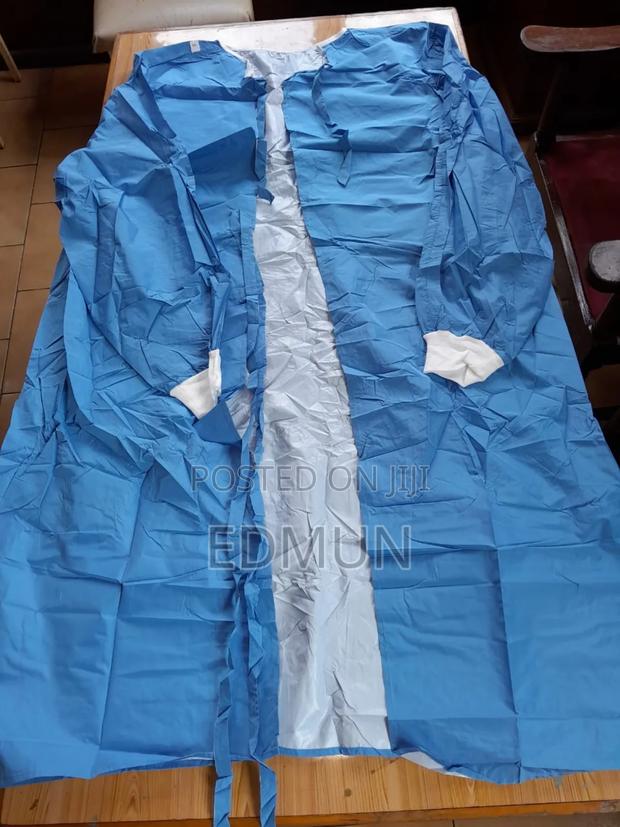 Surgical Gown Sterile Reinforced Wholesale M/L/Xl/2xl