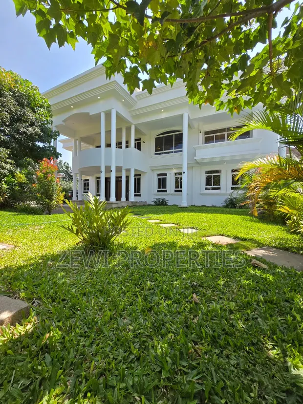 5bdrm Mansion in Runda for sale