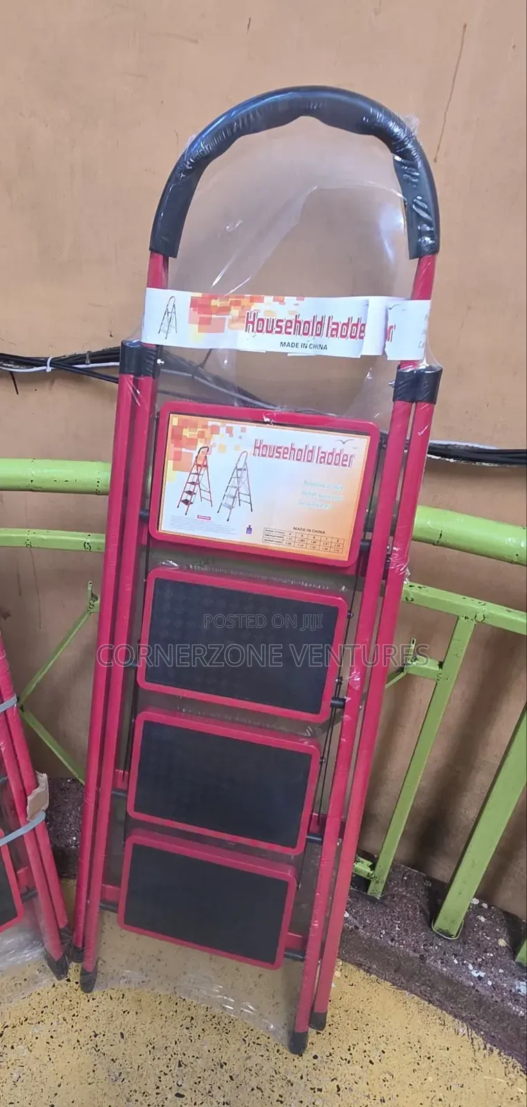 Household Ladder / 4 Step Ladder