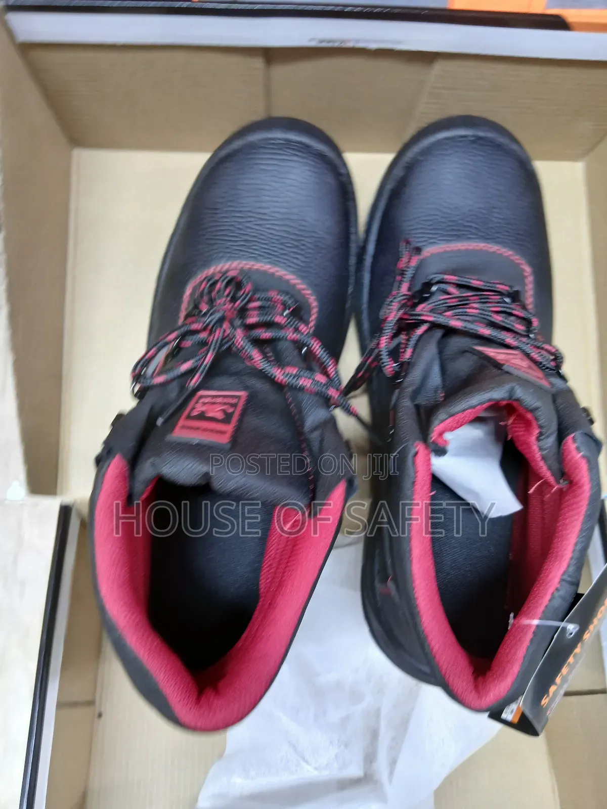 Uultimate Plus Boots