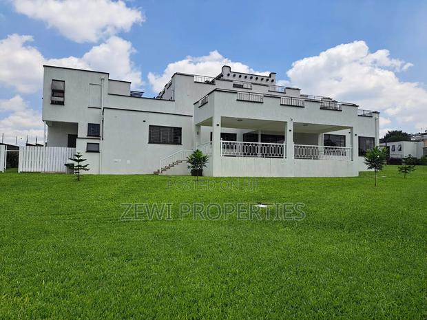 6bdrm Mansion in Runda for sale - main view