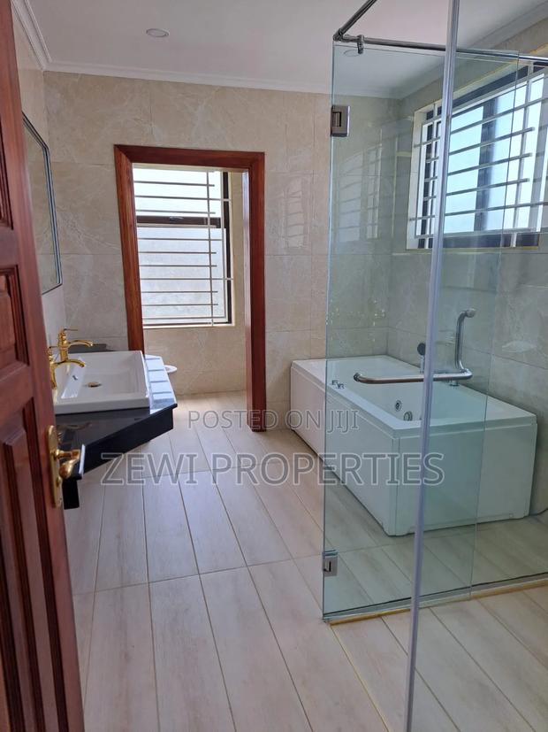 6bdrm Mansion in Runda for sale - thumbnail 10