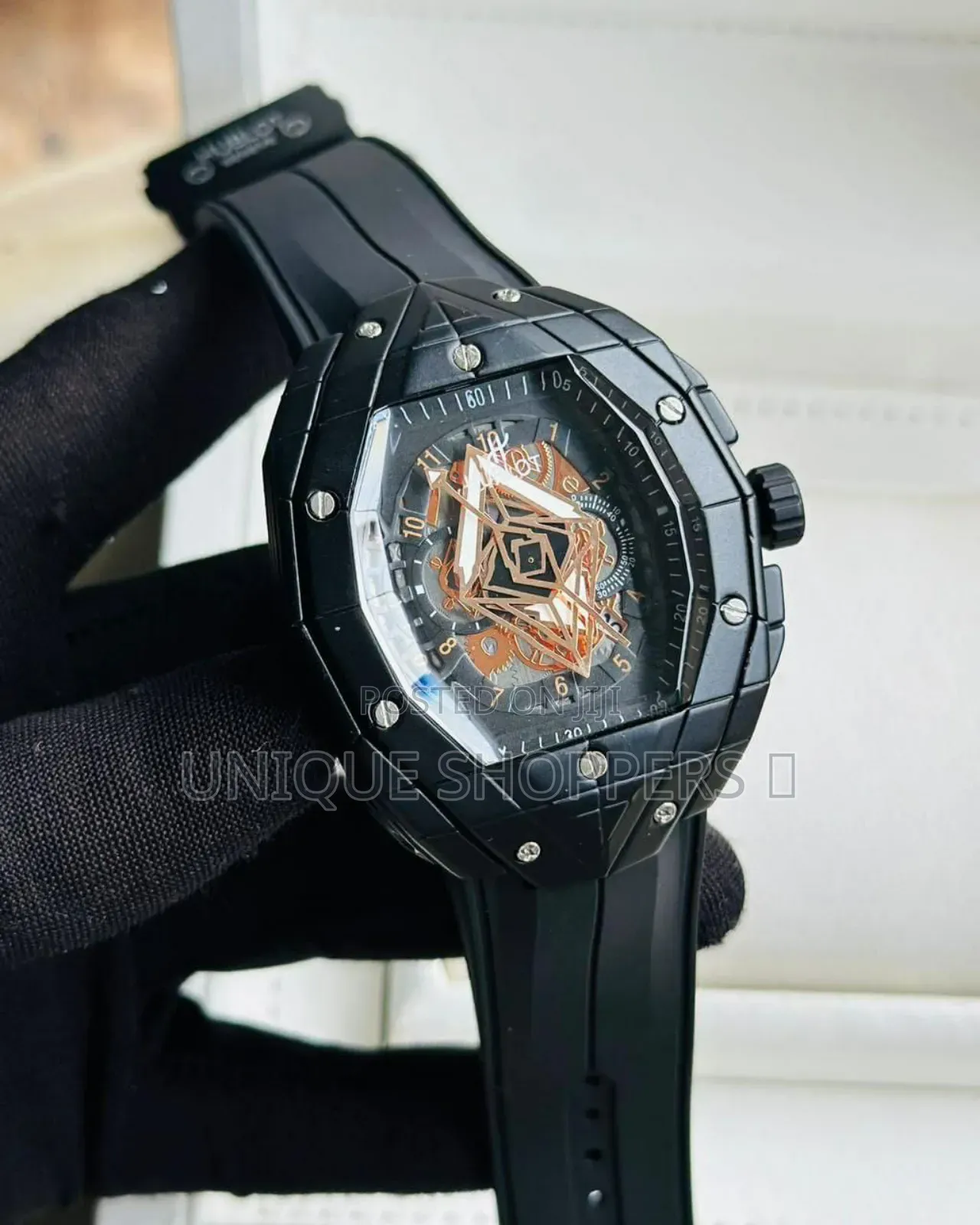 Hublot 
* Spider Hublot  
* for Men’S 
Watch 
-24 Hr Dial Analog