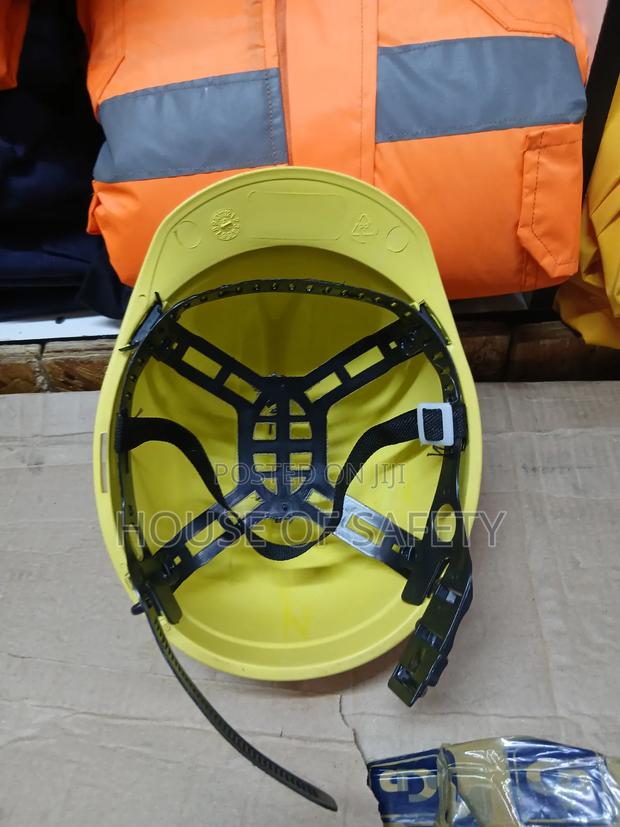 Yellow Generic Helmets - thumbnail 3