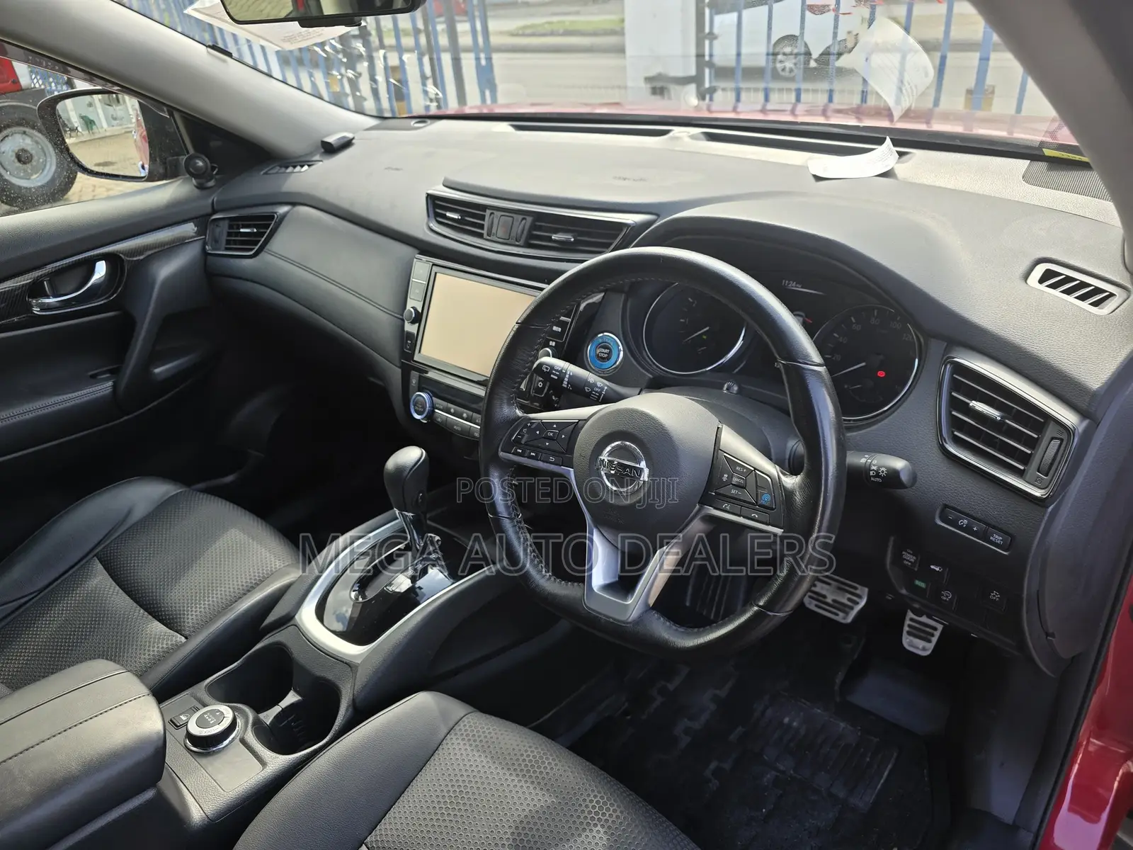 Nissan X-Trail 2018 Red