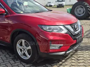 Nissan X-Trail 2018 Red