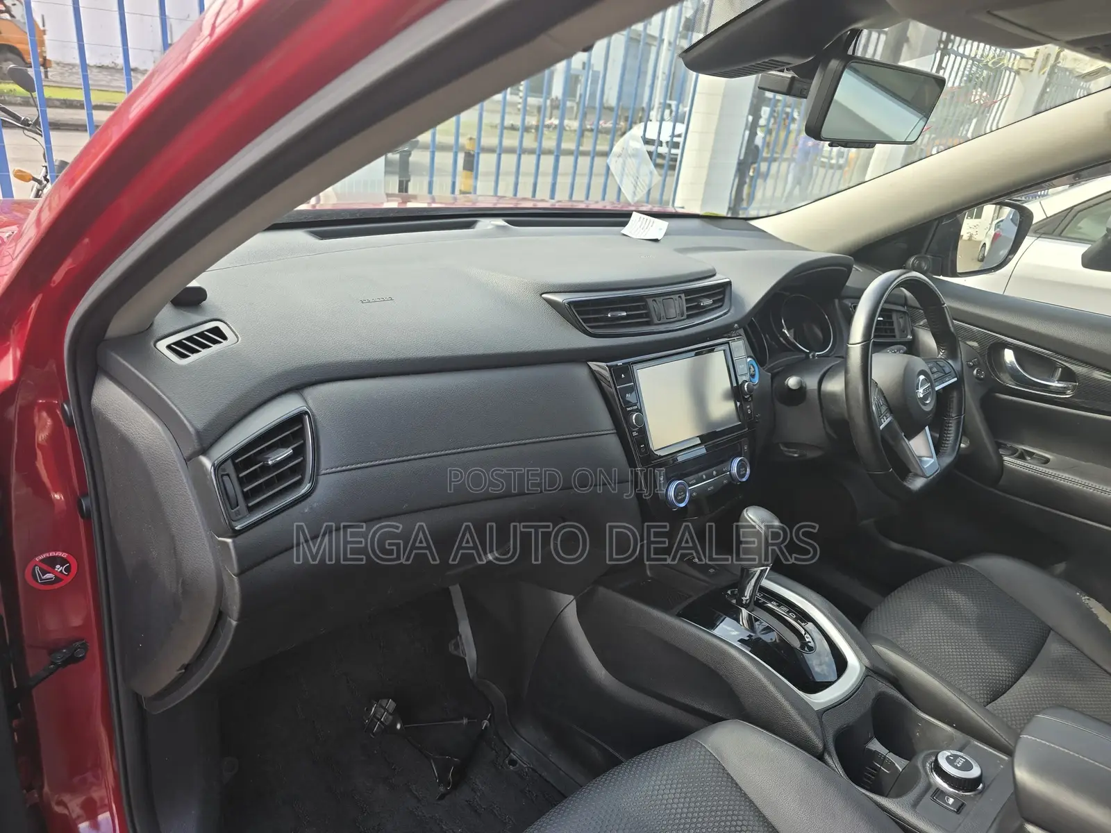 Nissan X-Trail 2018 Red