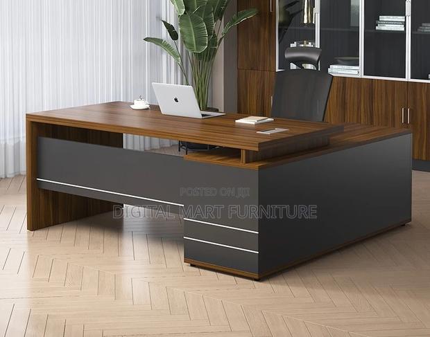 Office Desk: 1.4 Meter Brown Small Office Desk